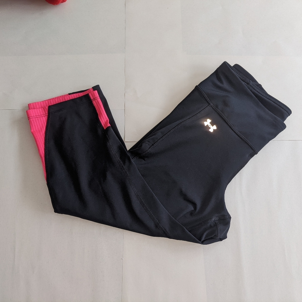 Under Armour crop  leggings capris Heat gear Compression Women M medium